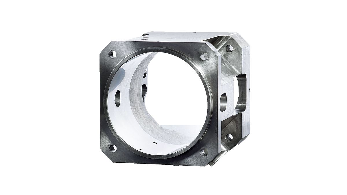 HELLER industry solutions: Contract manufacturing HELLER industry solutions: Contract manufacturing