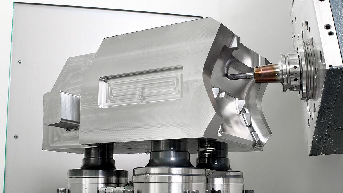 HELLER industry solutions: Tool and mould making HELLER industry solutions: Tool and mould making