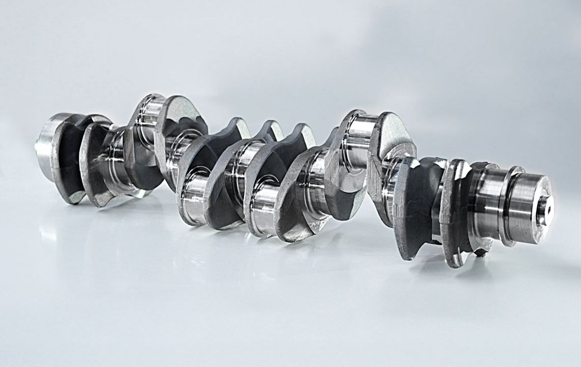 External milling of large crankshafts and eccentric shafts