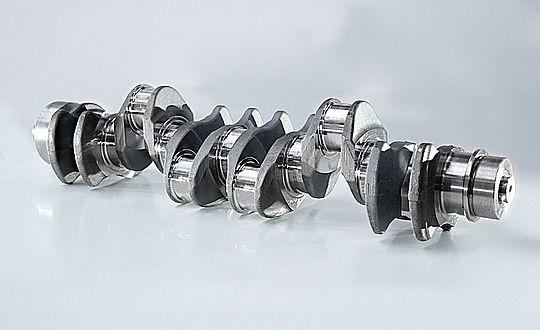 External milling of large crankshafts and eccentric shafts External milling of large crankshafts and eccentric shafts